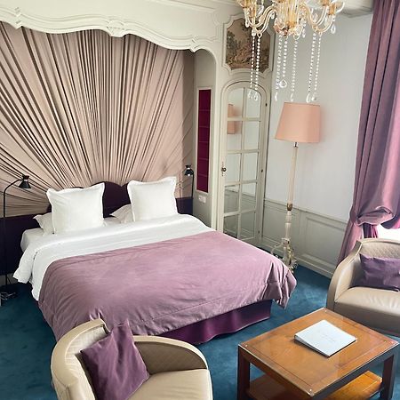 Hotel Victor Hugo Pontorson Luaran gambar