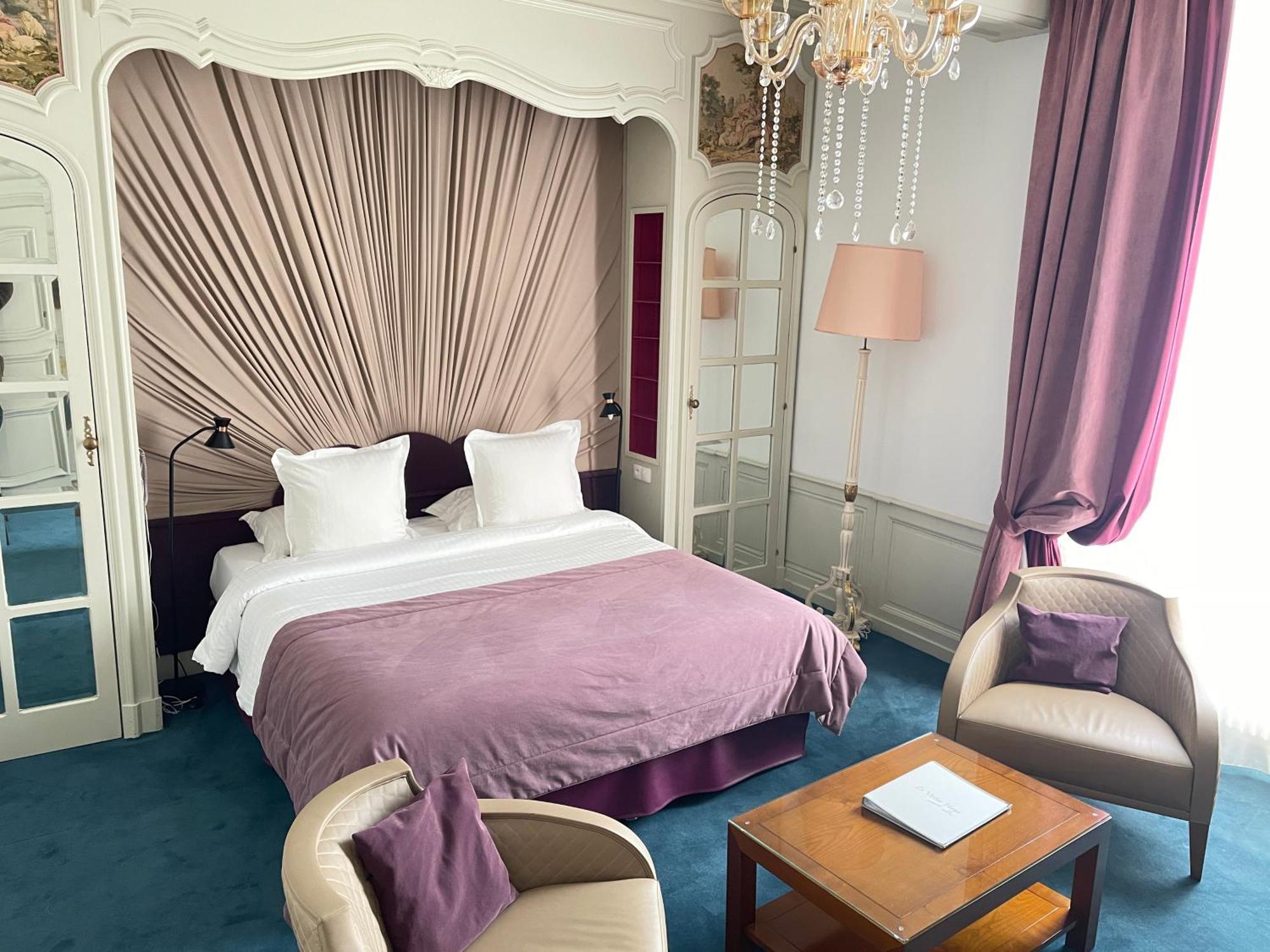 Hotel Victor Hugo Pontorson Luaran gambar