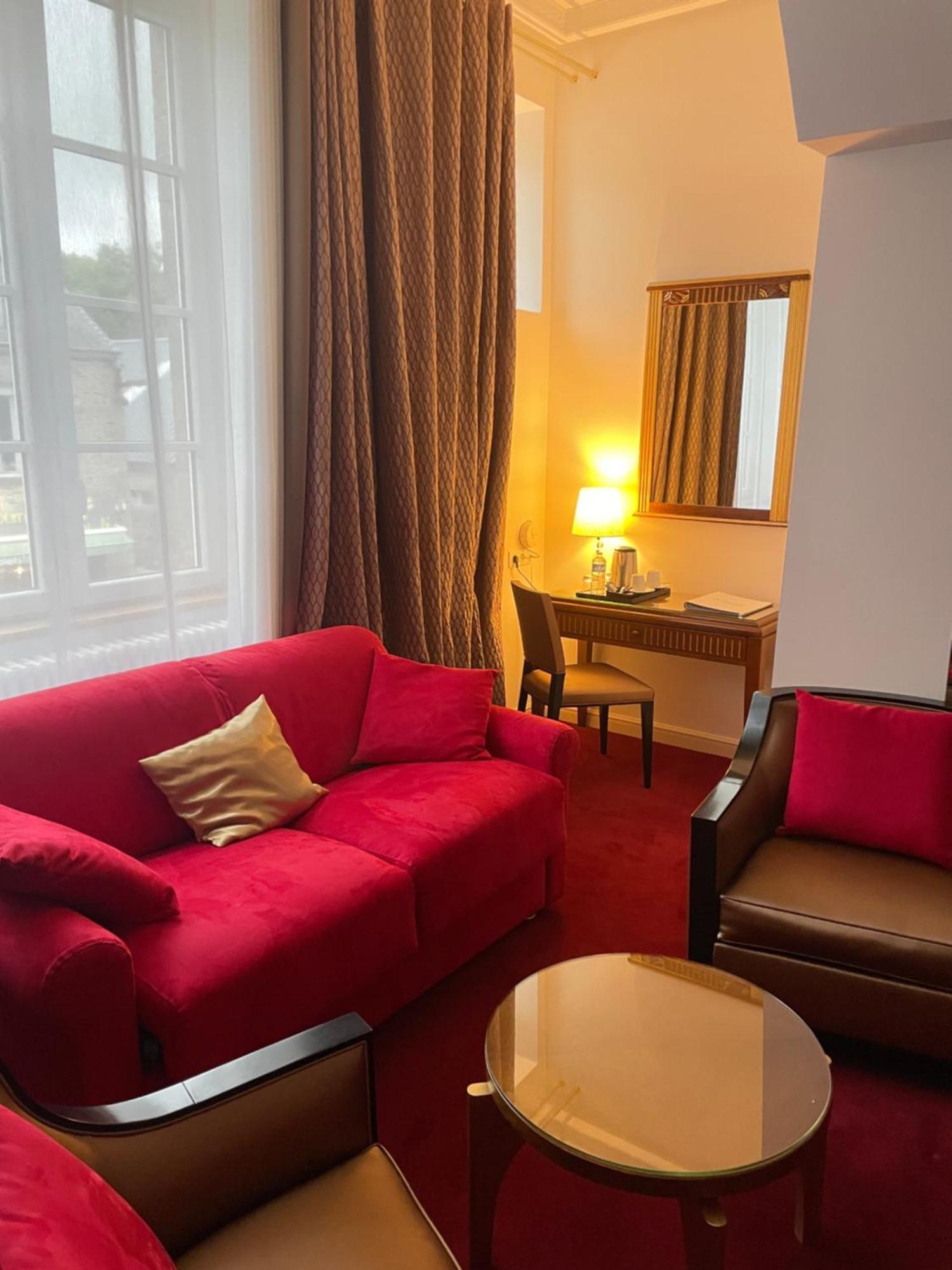Hotel Victor Hugo Pontorson Luaran gambar